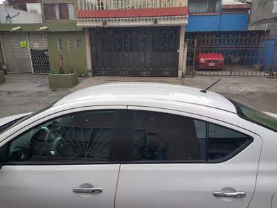 Nissan Versa sense • 2018 • 91,000 km