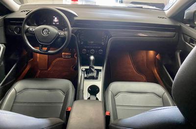 Volkswagen Passat • 2020 • 33,950 km