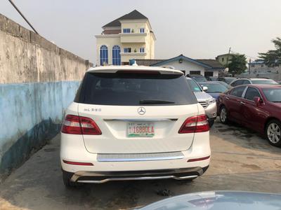 Mercedes-Benz ML 400 • 2014 • 190,000 km