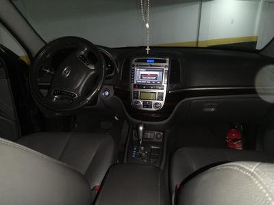 Hyundai Santa Fe • 2012 • 1 km