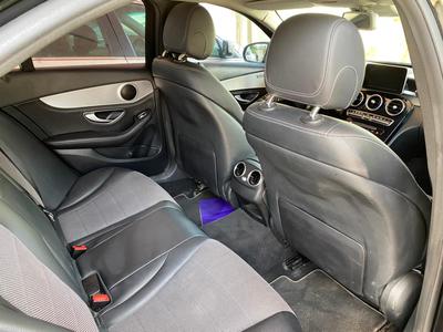Mercedes-Benz C • 2016 • 80,000 km
