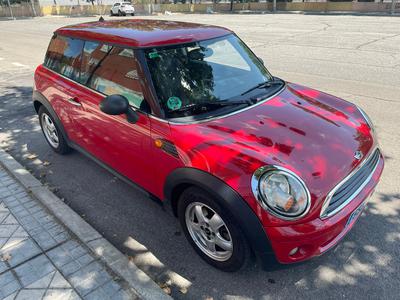 MINI Cooper • 2009 • 162,000 km