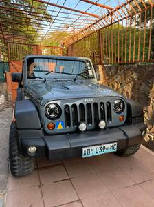 Jeep Wrangler • 2013 • 124,000 km