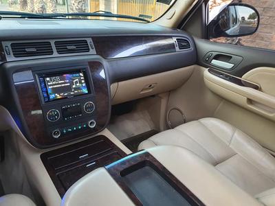 Chevrolet Tahoe • 2008 • 120,000 km