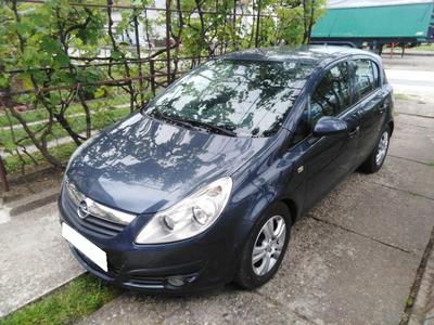 Opel Corsa • 2011 • 178,000 km