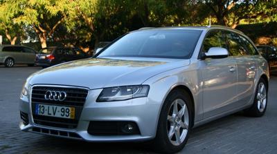 Audi A4 • 2011 • 90,125 km